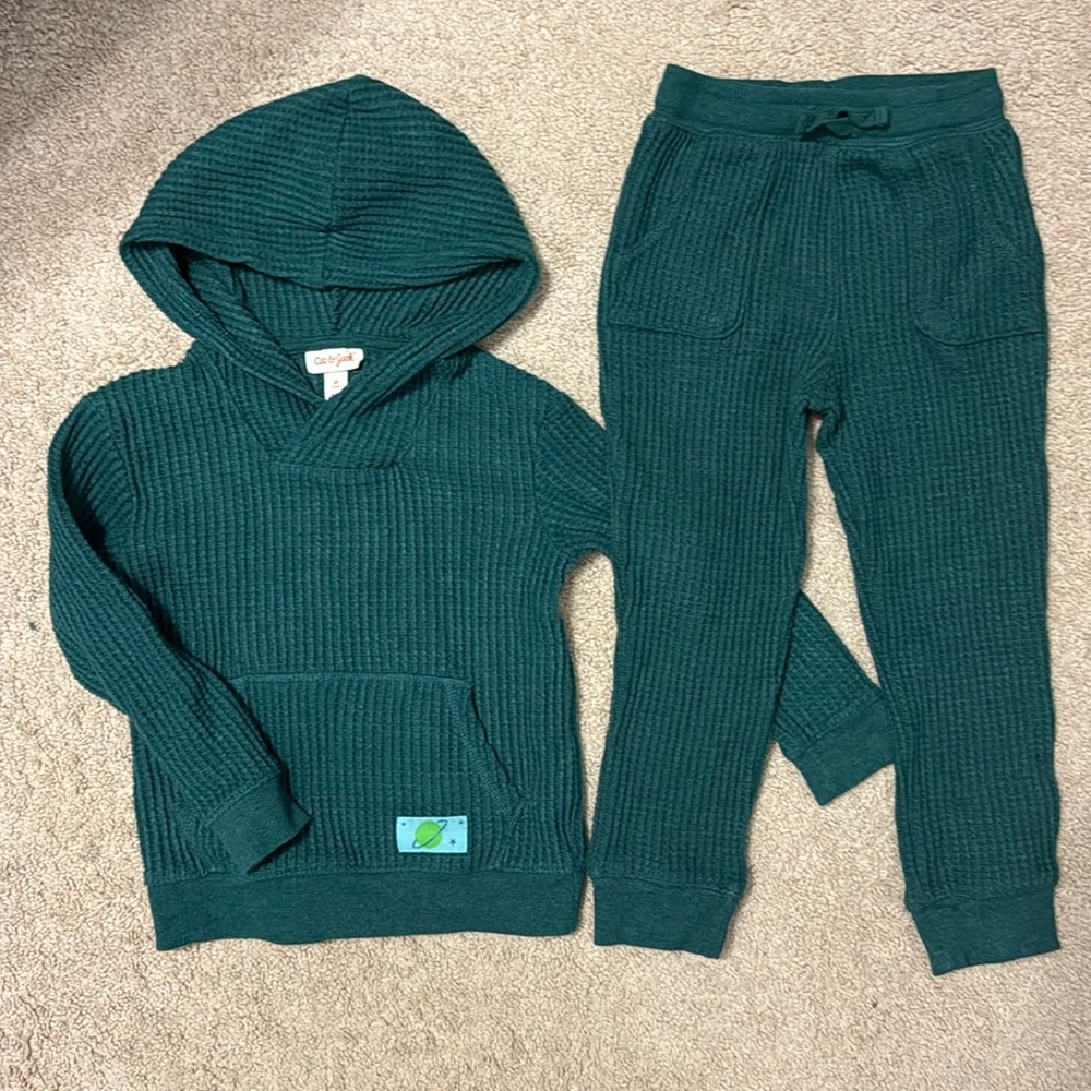 Cat & Jack Green Hoodie and Jogger Set size 5T